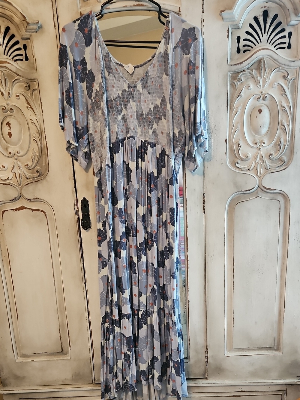 Kate Quinn Women's Flutter Sleeve Smocked Midi Dress Large Modal Blue Floral